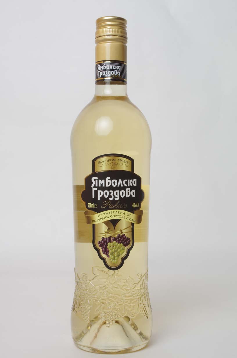 YAMBOLSKA GRAPE RAKIA 700 ML